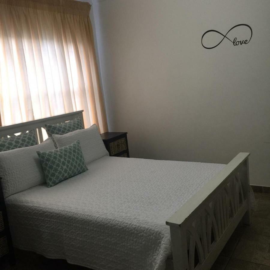 Patzerella'S Cozy Nest Hotel Krugersdorp Buitenkant foto