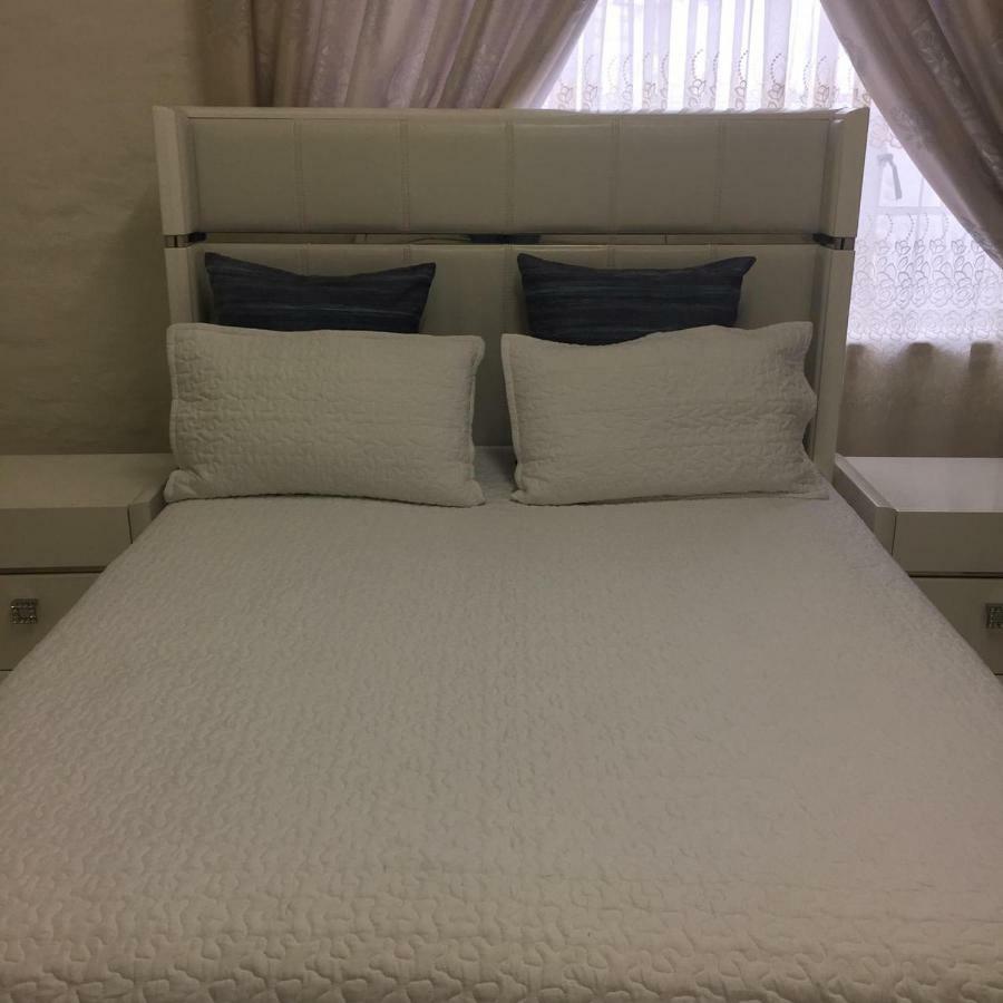 Patzerella'S Cozy Nest Hotel Krugersdorp Buitenkant foto